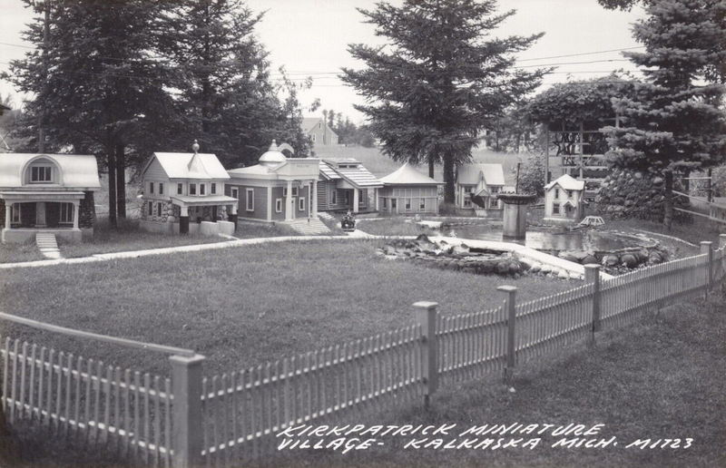 Kirkpatricks Miniature Village - Vintage Postcard